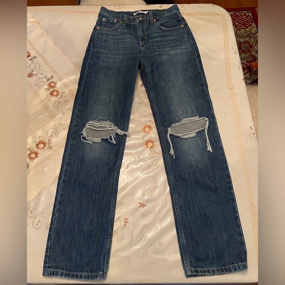 Levi’s Low Pro Ripped Jeans